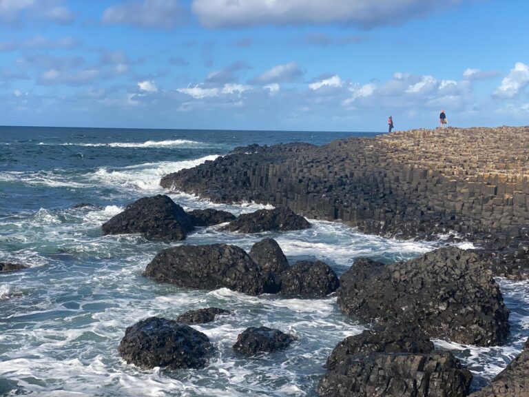 The Giants Causeway Walk: Parking, Routes & Local Tips