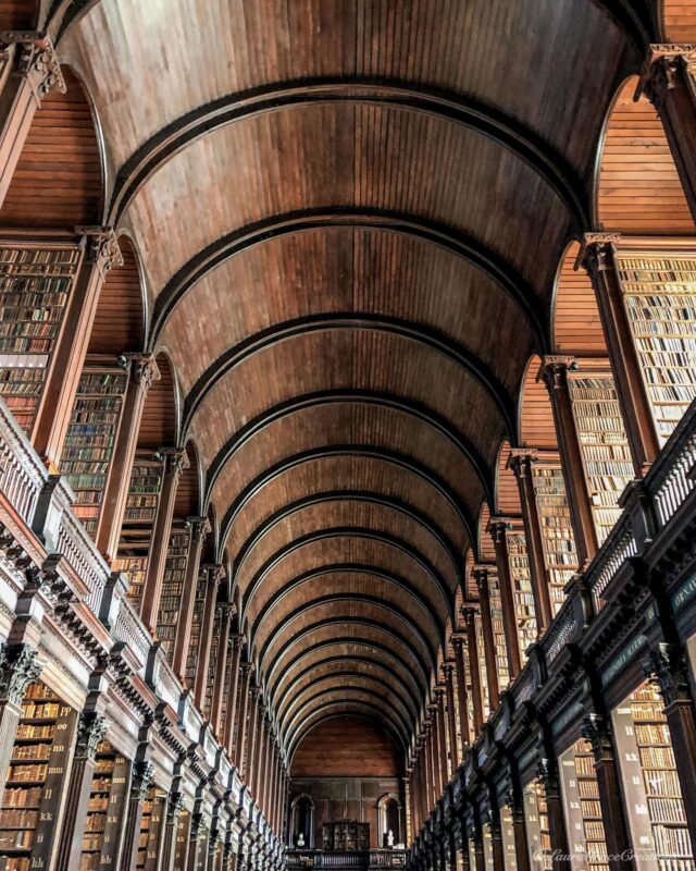Long Room, Book of Kells, Trinity College Dublin