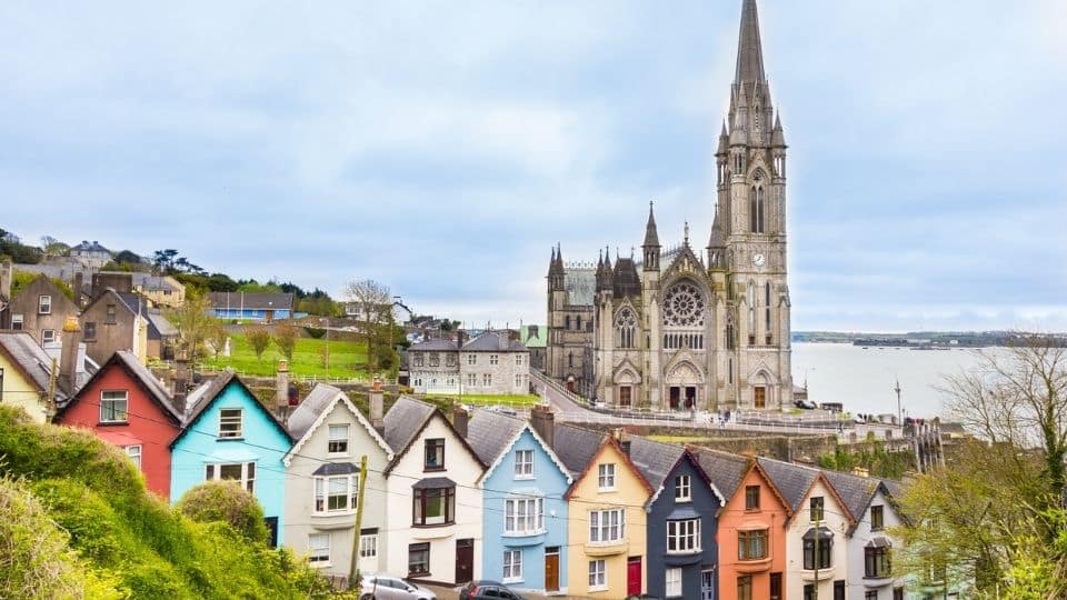 Tipping in Ireland: Deck of Cards Houses in Cobh Cork
