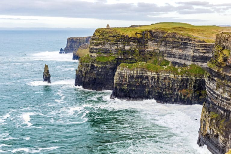 Bus from Galway to Cliffs of Moher: Pricing, Duration & Best Options