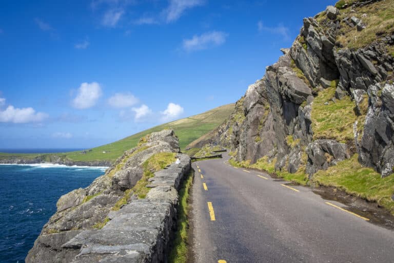 Ireland 7 Day Itinerary full of Iconic Cliffs, National Parks & Scenic Islands
